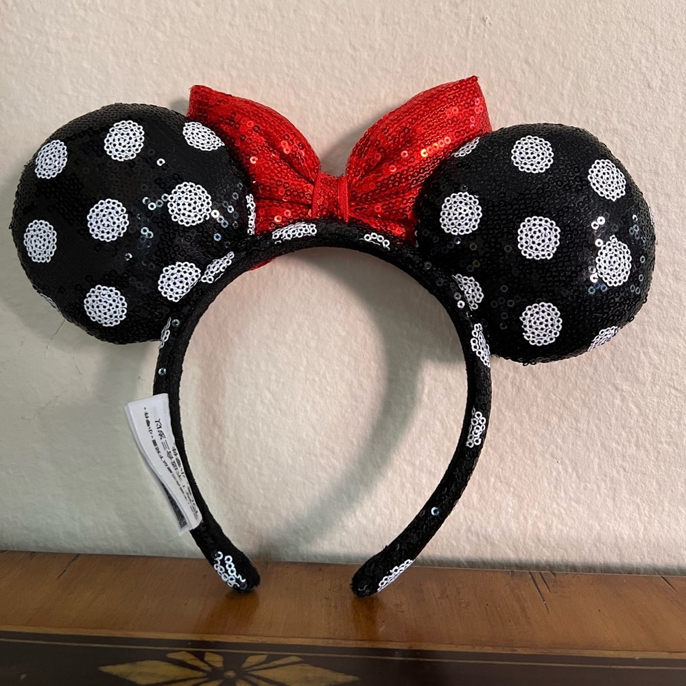 DISNEY PARKS Red Bow Black & White Sequin Polka Dot Minnie Ears Headband